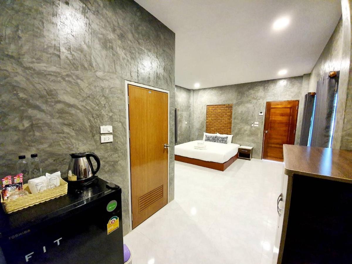 Resort B-tel Chomthong Chiang Mai 2*