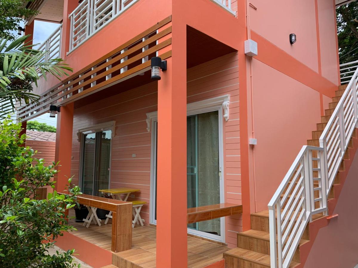 Resort Thippawan Ko Si Chang