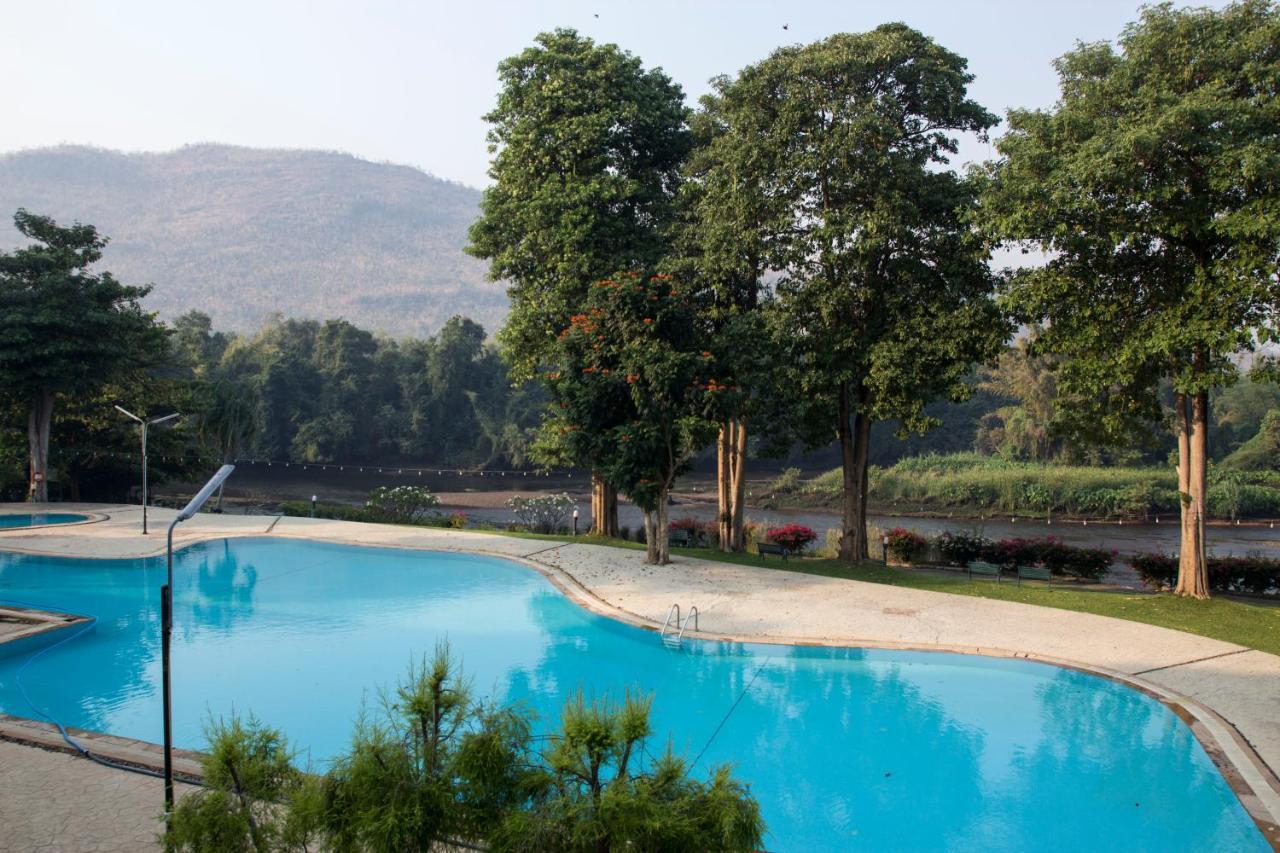 Aekpailin River Kwai 4*