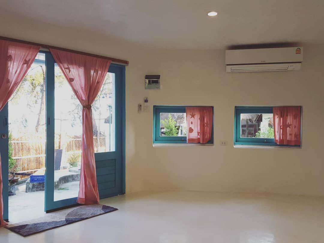Maliblues Bed & Art Gallery * Chumphon