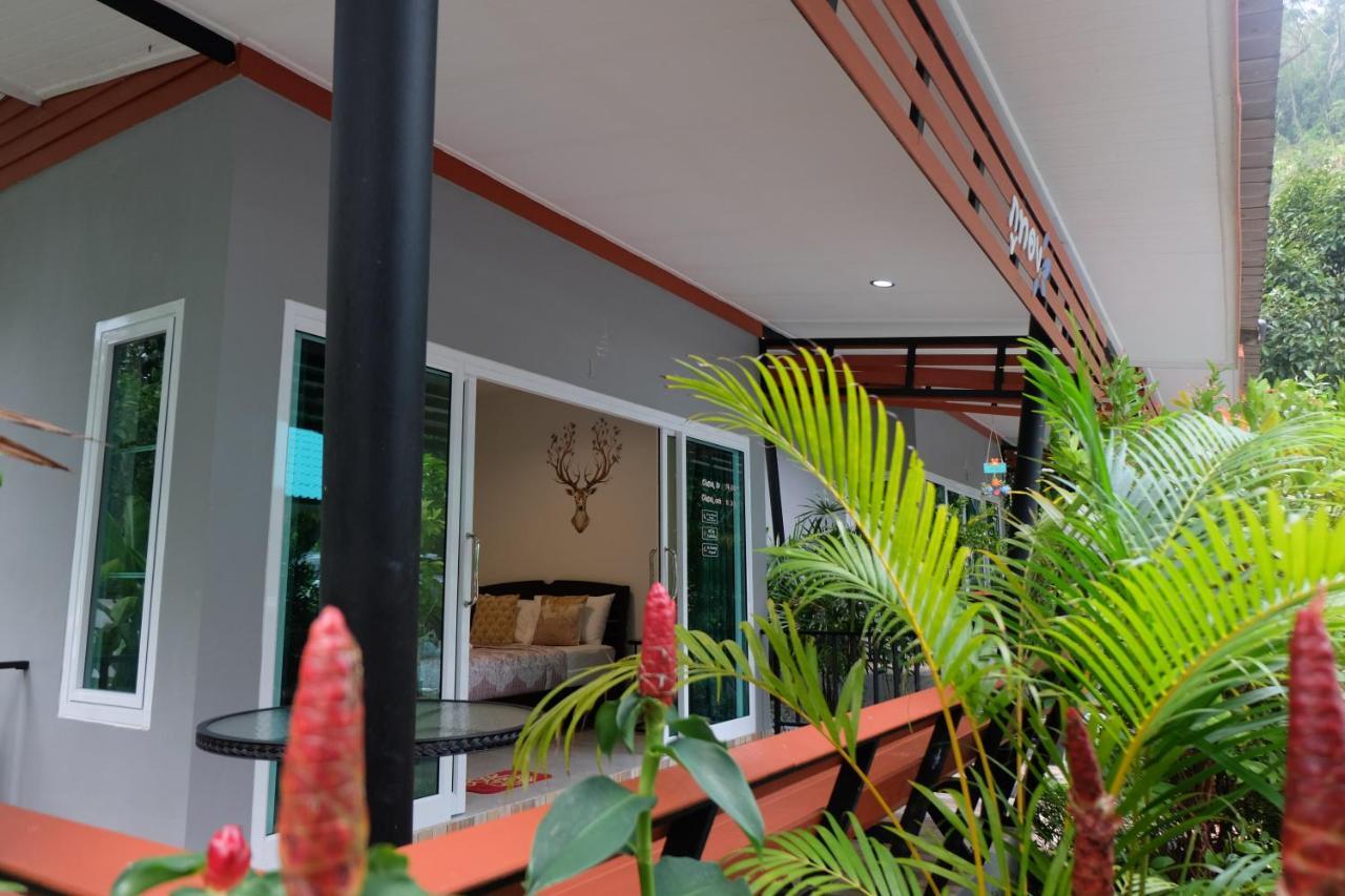 Resort Baan Bhuriwat 3*