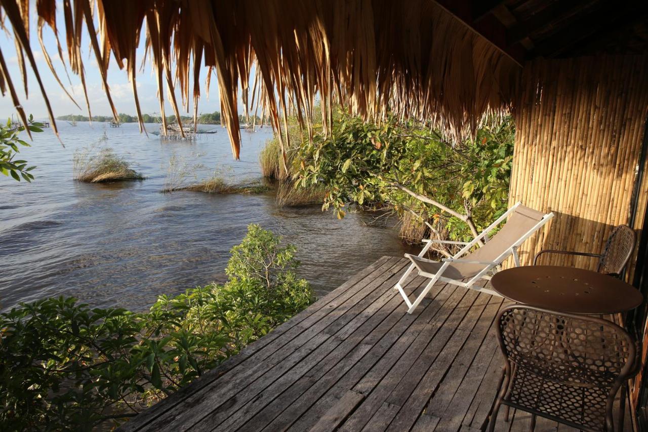 Wetlandcamp บ้านชายเล Casa de hóspedes