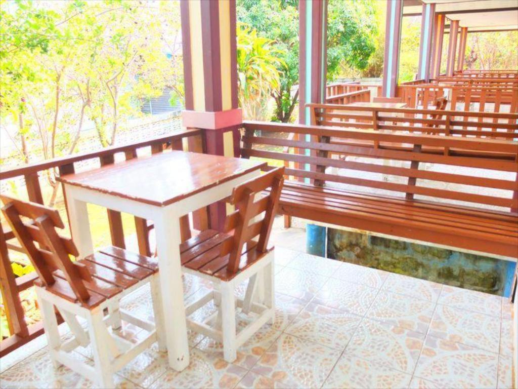 Kanchanaporn Bed & Breakfast Ko Lan