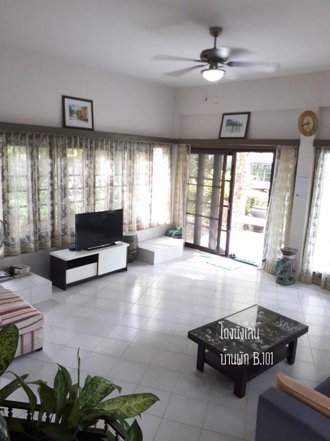 Holiday home Baan Rug Nam Sai *