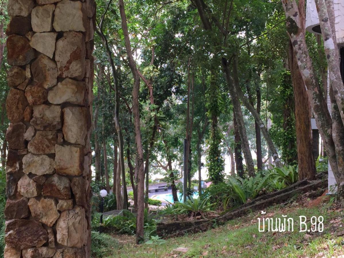 Baan Rug Nam Sai Holiday home Klaeng