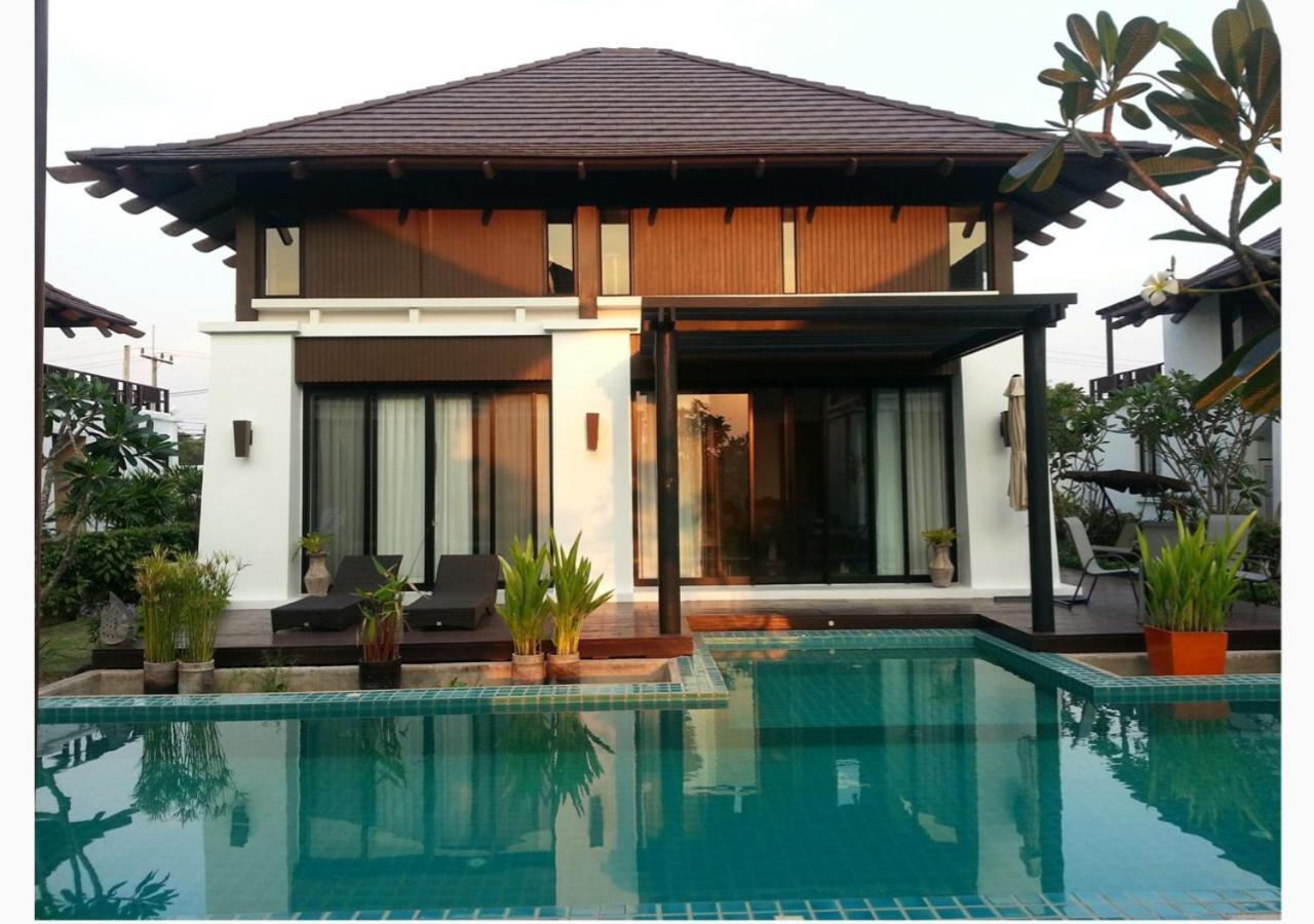 Pool Pb6rayong * Rayong