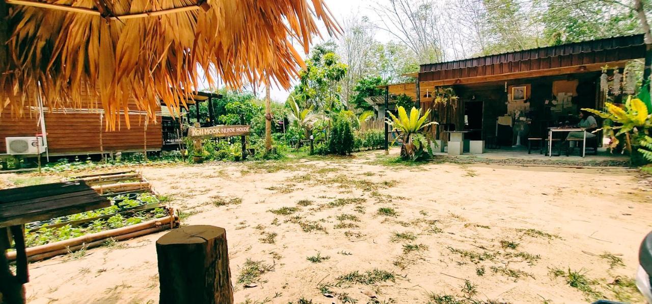 Kohmook Nurse House 2* Koh Mook