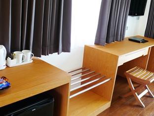 Bangsaen Heritage Hotel