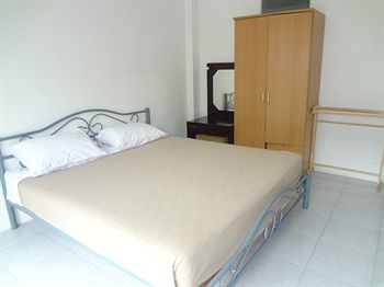 House Guest house 2*