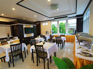 Hotel Excella 3*