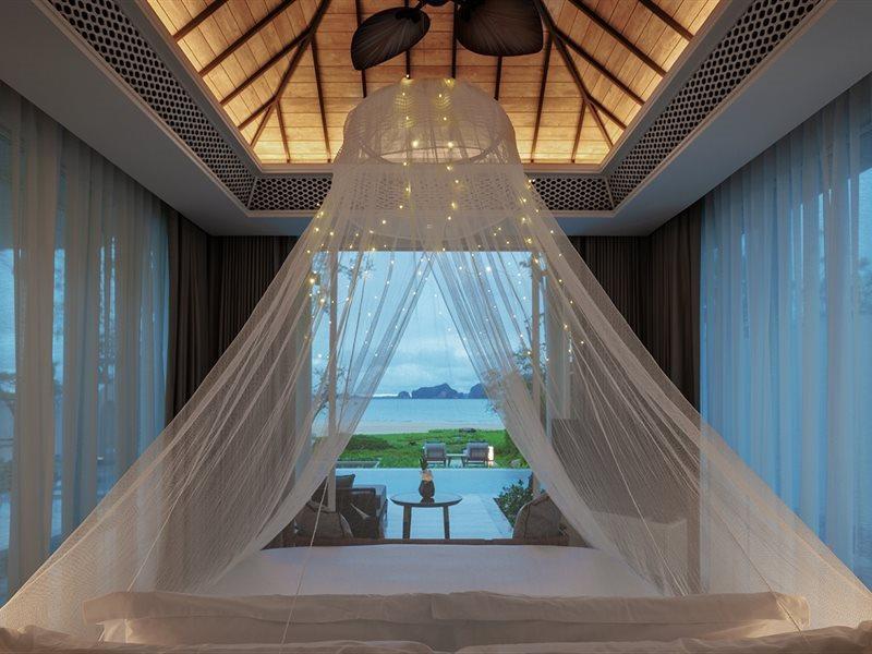 Banyan Tree Hotel 5*