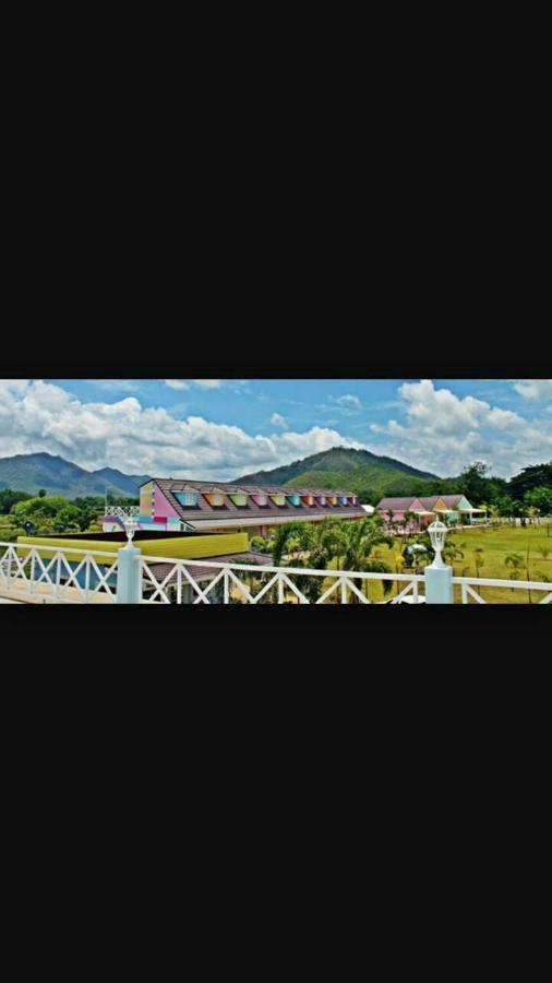 Chiangkhan Gallery Resort