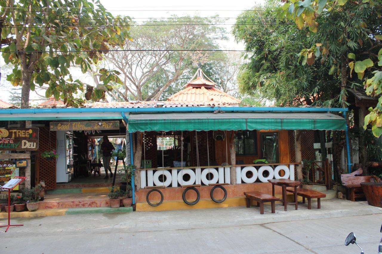 Good Life Dacha Wellness Pai