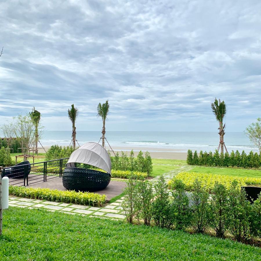 Floor Gorgeous Sunset View - Beachfront * Mae Phim