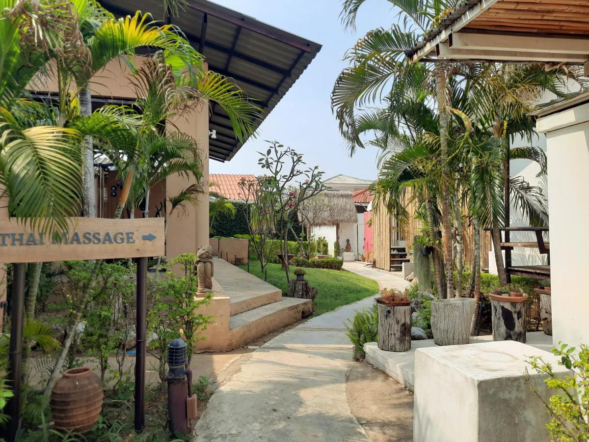 Chasorn Riverside Sai Yok