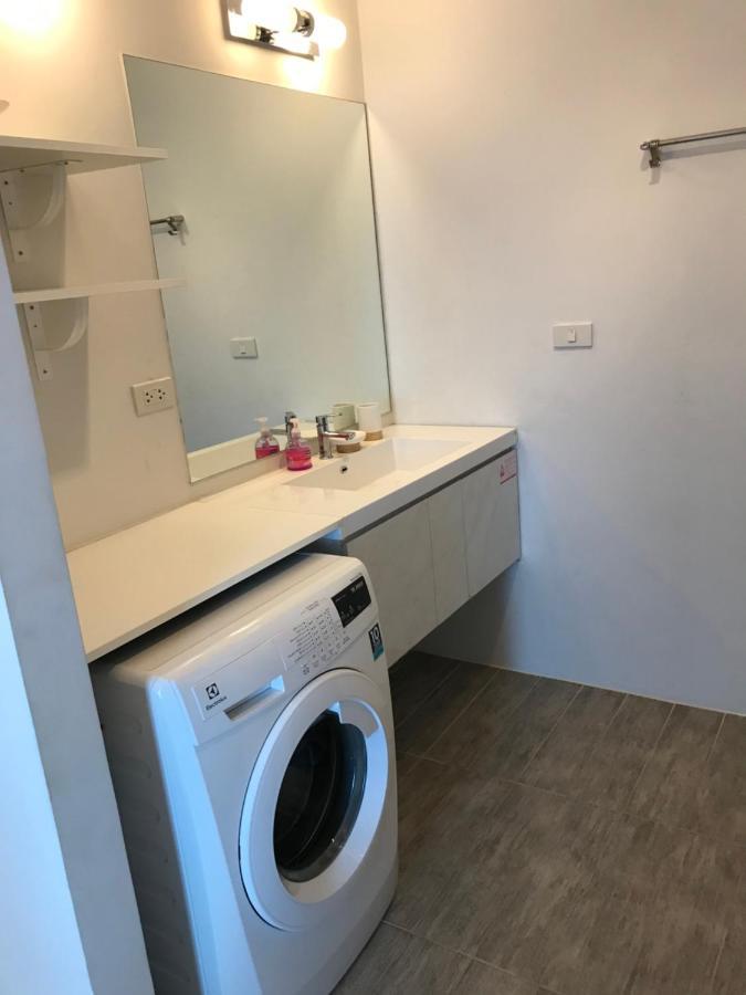 Grandblue Floor With Sea View 706