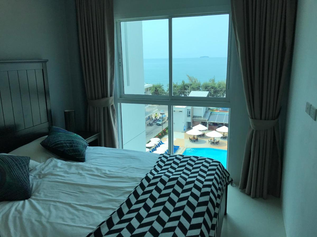 Apartment Grandblue Floor With Sea View 706