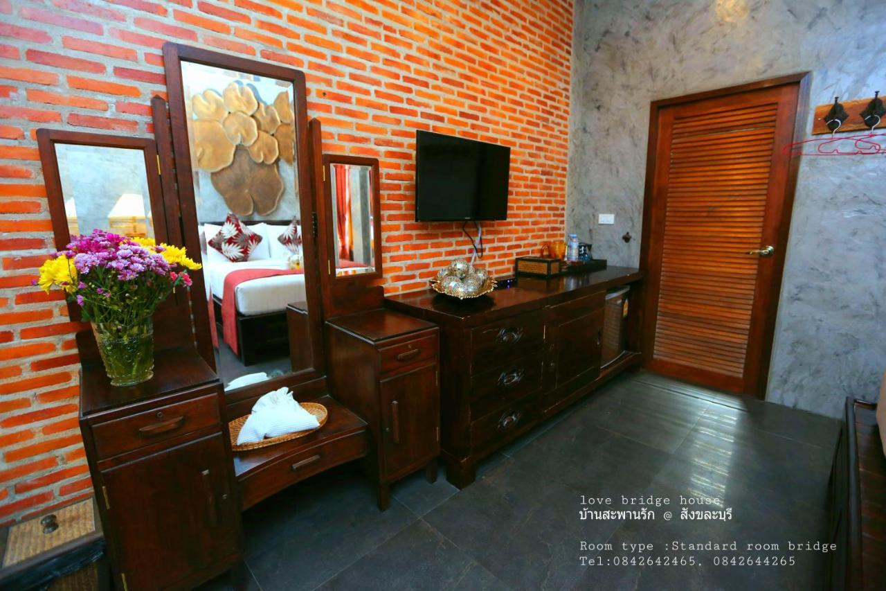 Bridge House บ้านสะพานรัก Sangkhla Buri