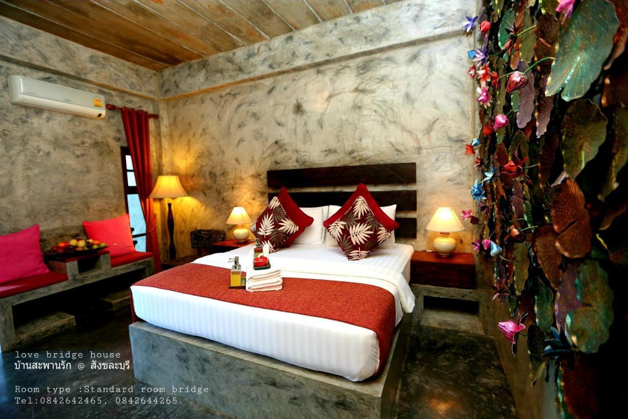 Resort Bridge House บ้านสะพานรัก Sangkhla Buri