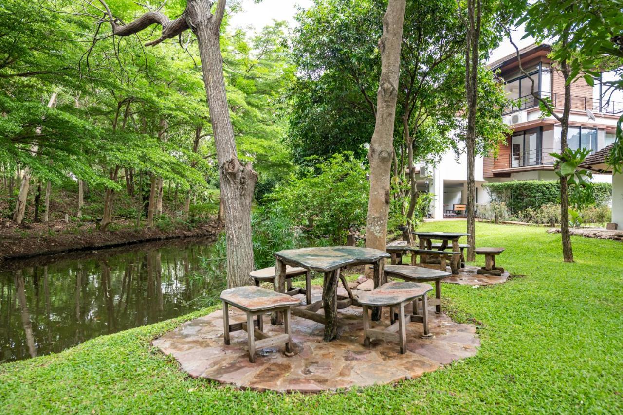 The Pig House Khao Yai - Sha Lodge *