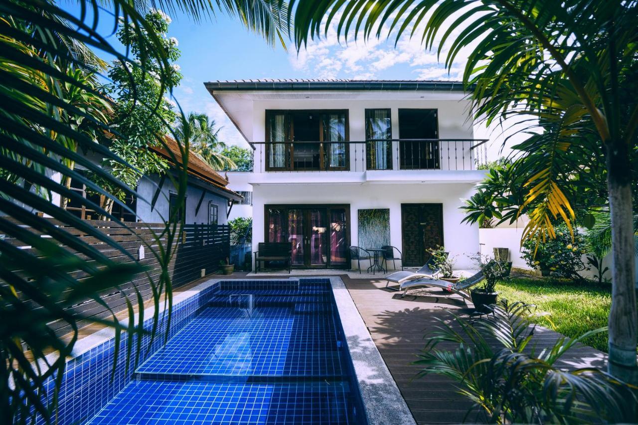 Whitney * Lamai Beach (Koh Samui)