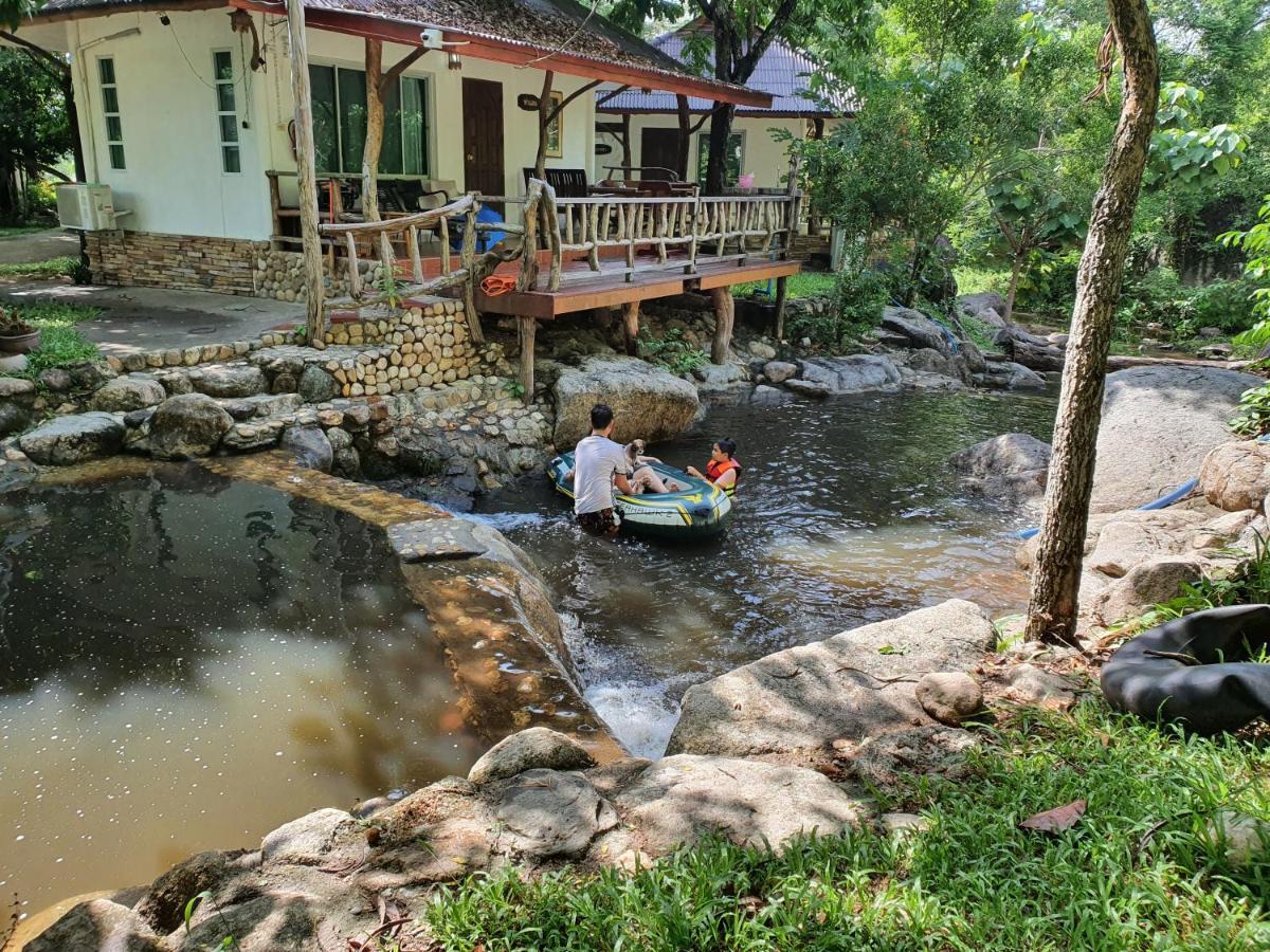 Guest house Lunda Orchid Suan Phueng