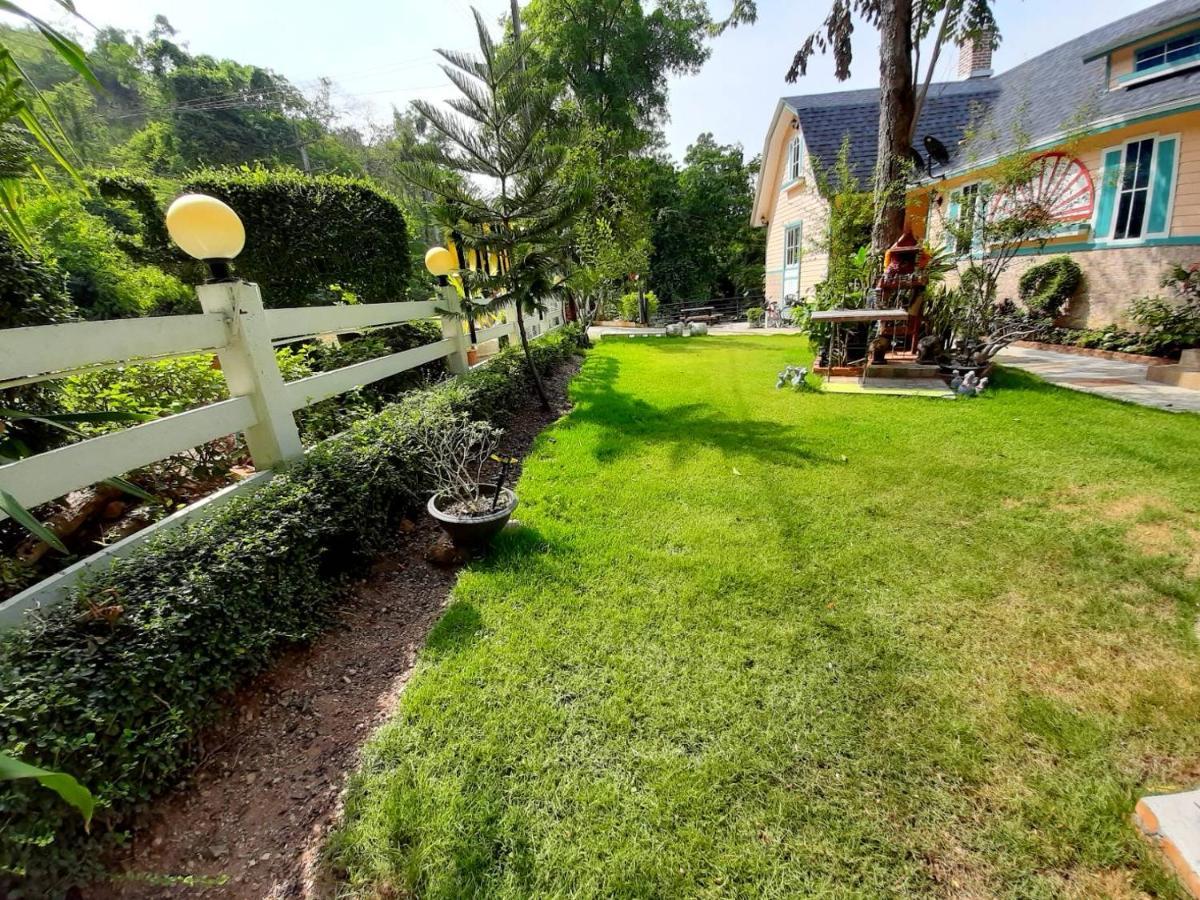 ชอว์ งาทอง รีสอร์ต Chor Ngar Thong Erawan Resort Kanchanaburi