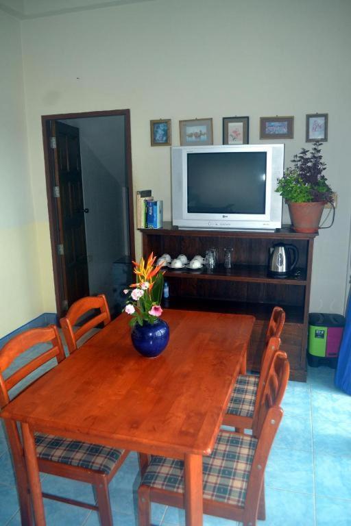 Oyo 851 On Hill Patong