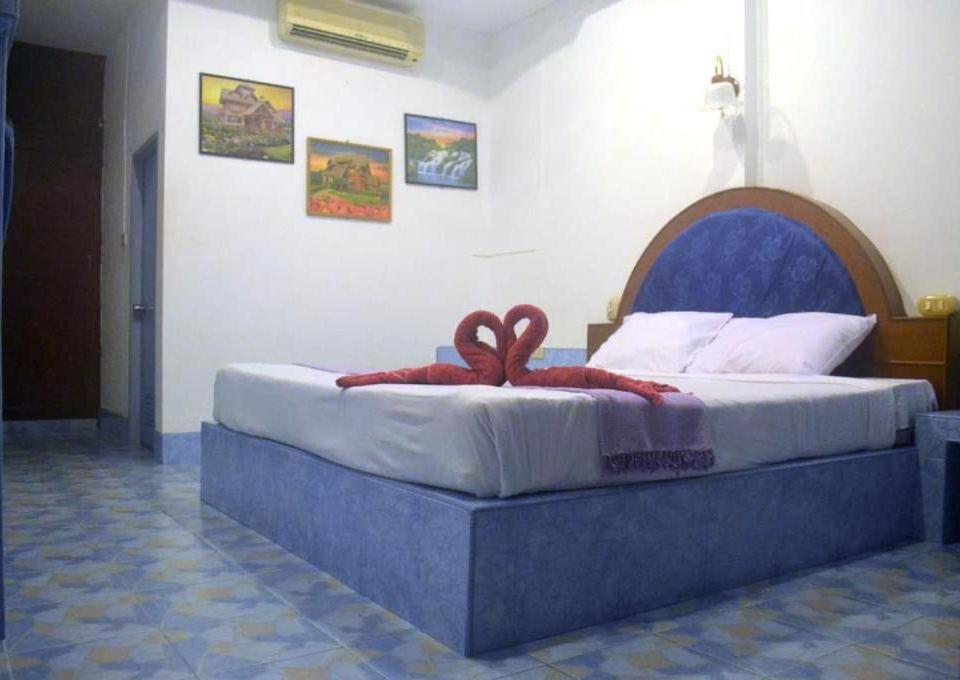 Oyo 851 On Hill Hotel 2*