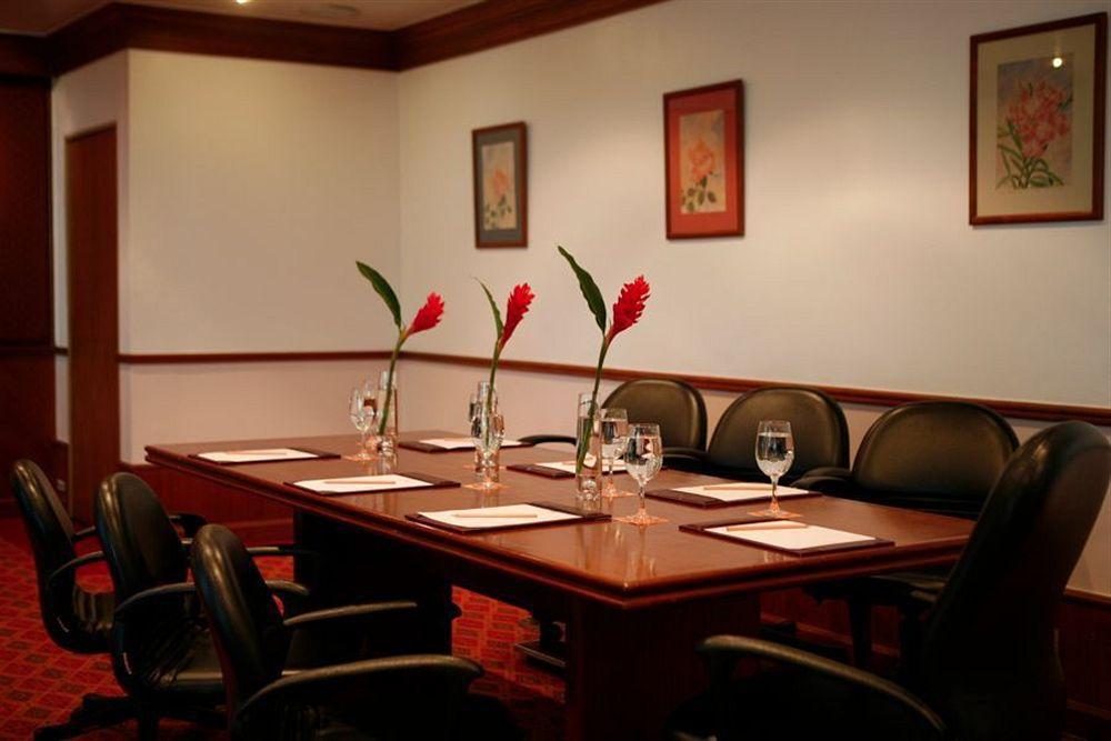 Hotel Sima Thani