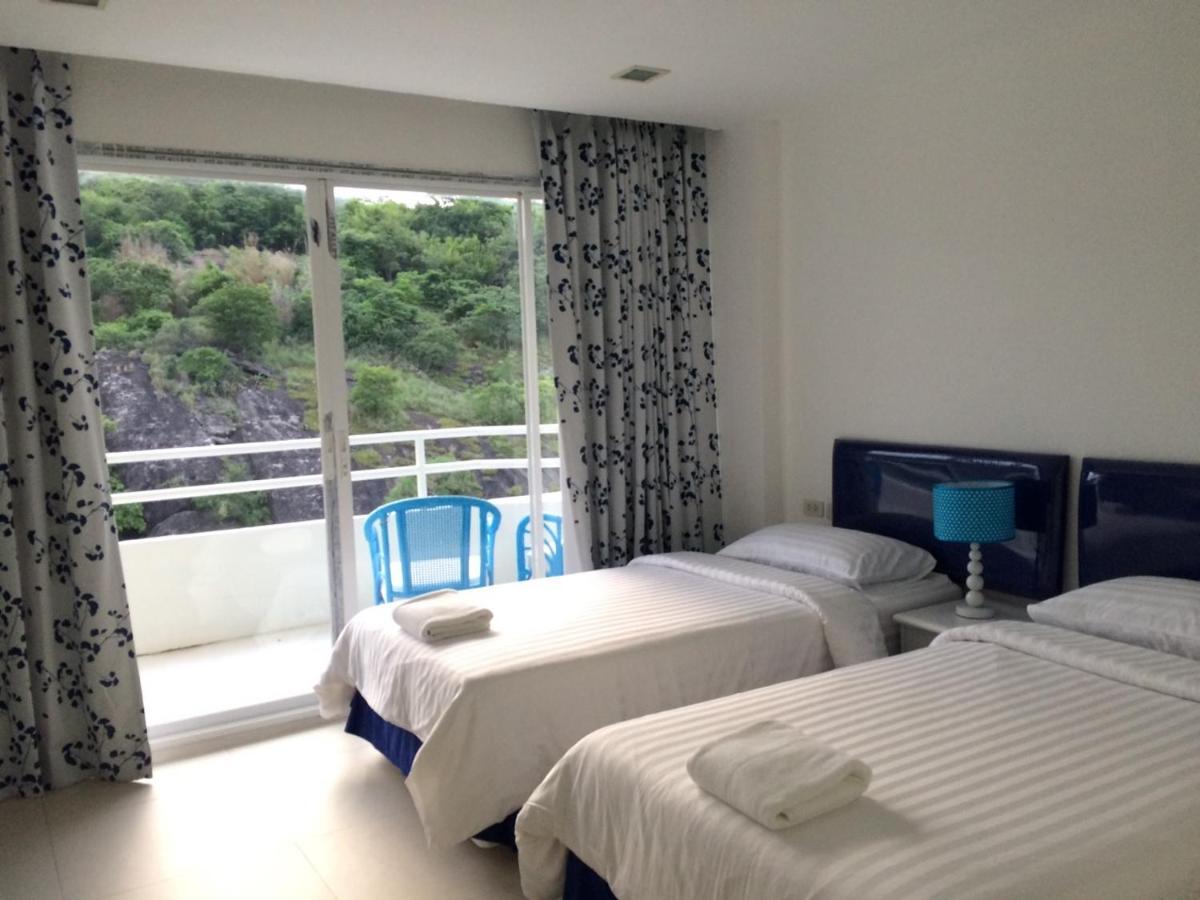 Santorini Hua Hin Aparthotel 3*