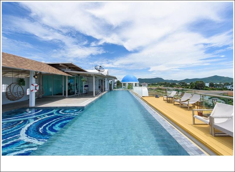Costa Village Bangsaray 4*