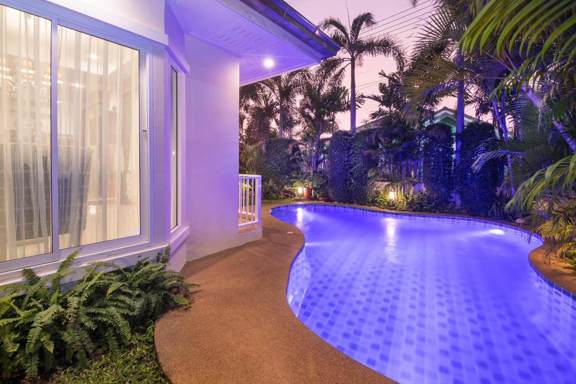 Villa Leelawadee Pool Bbq&pool Party *