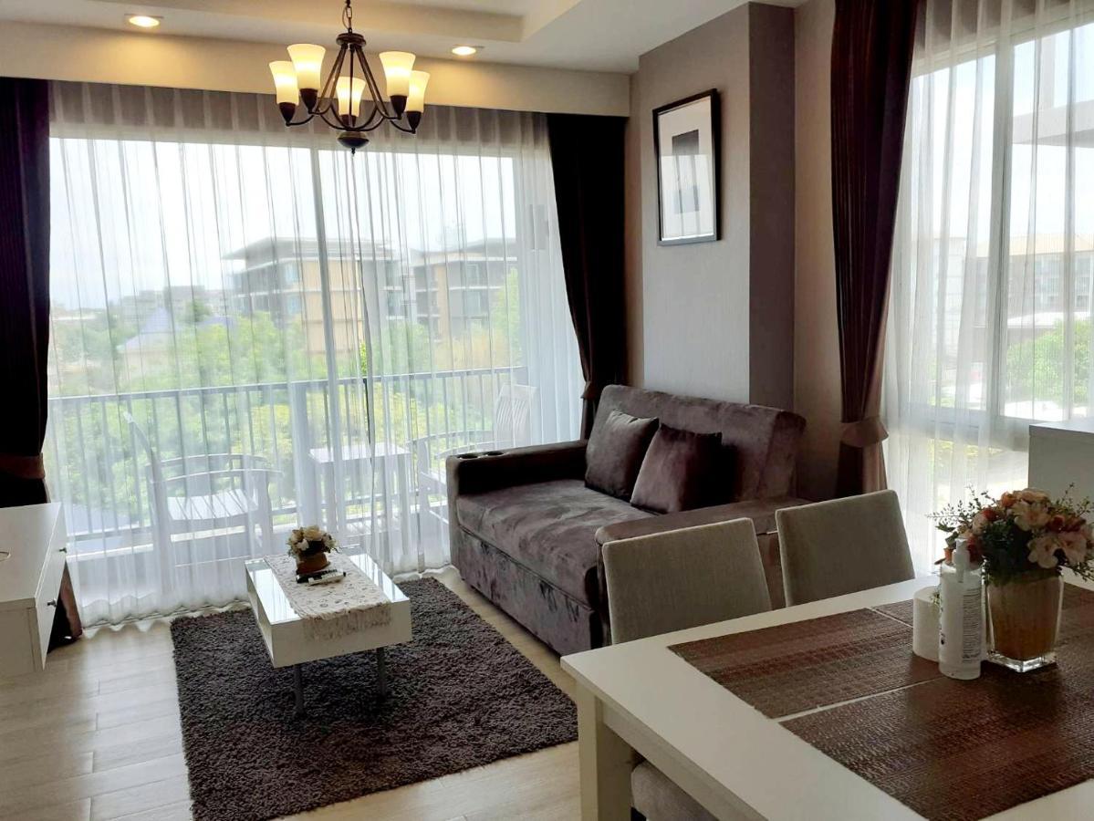 Execlusive Seaview 1 Bedroom With Toproof Pool At The Patio Bang Saen