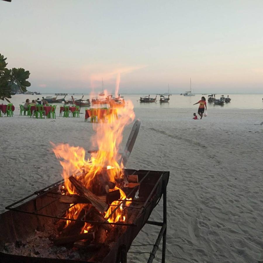 Resort Daya Beach, Local