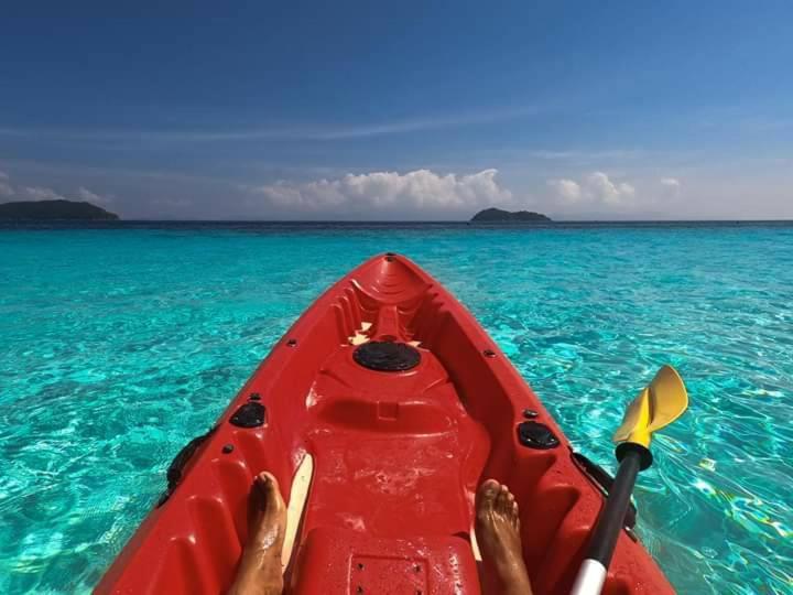 Daya Beach, Local Resort