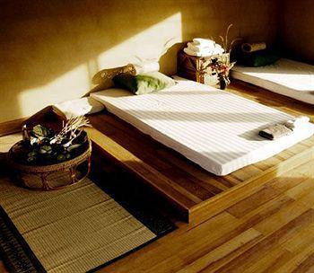 Avatarn Miracles Hotel, Uthai Thani