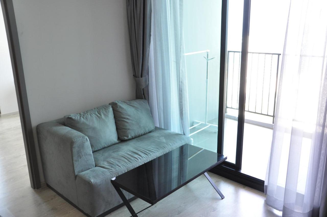 The Base By He Apartment