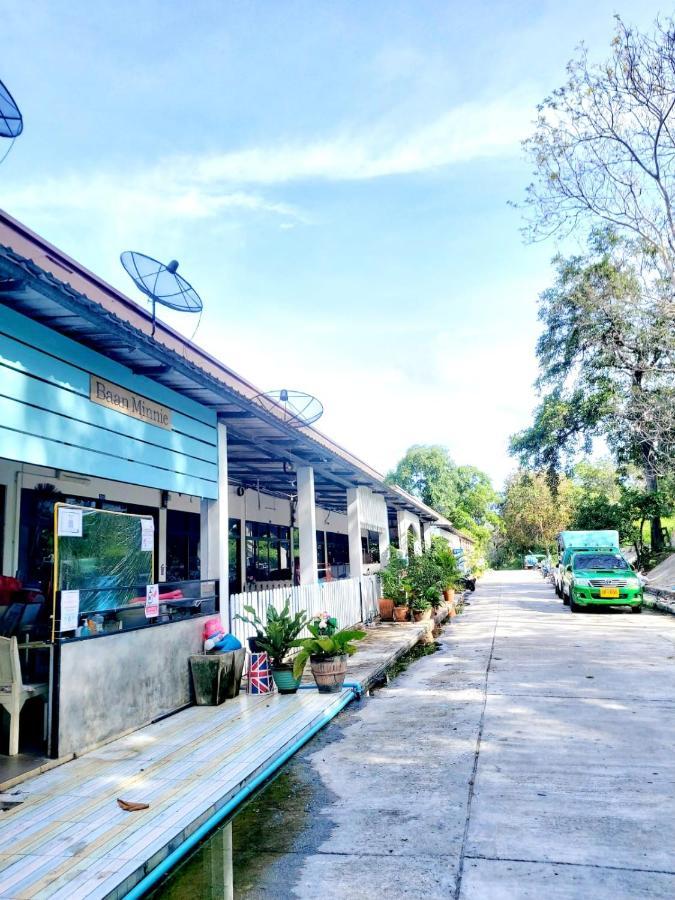 Casa de hóspedes Baan Minnie 2*