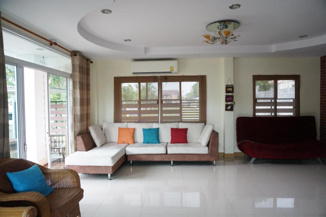Oriental By Winnie Holiday home Cha-Am