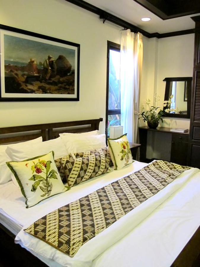 Villa 6 Bedroom Seaview With Pool *