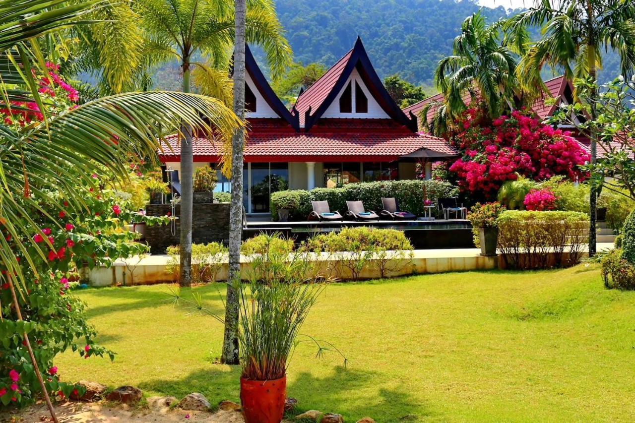 Front 5 Bedroom *