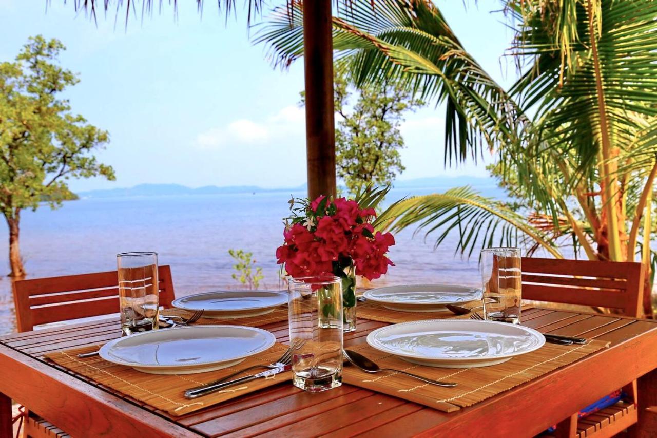 Front 5 Bedroom Villa Koh Chang