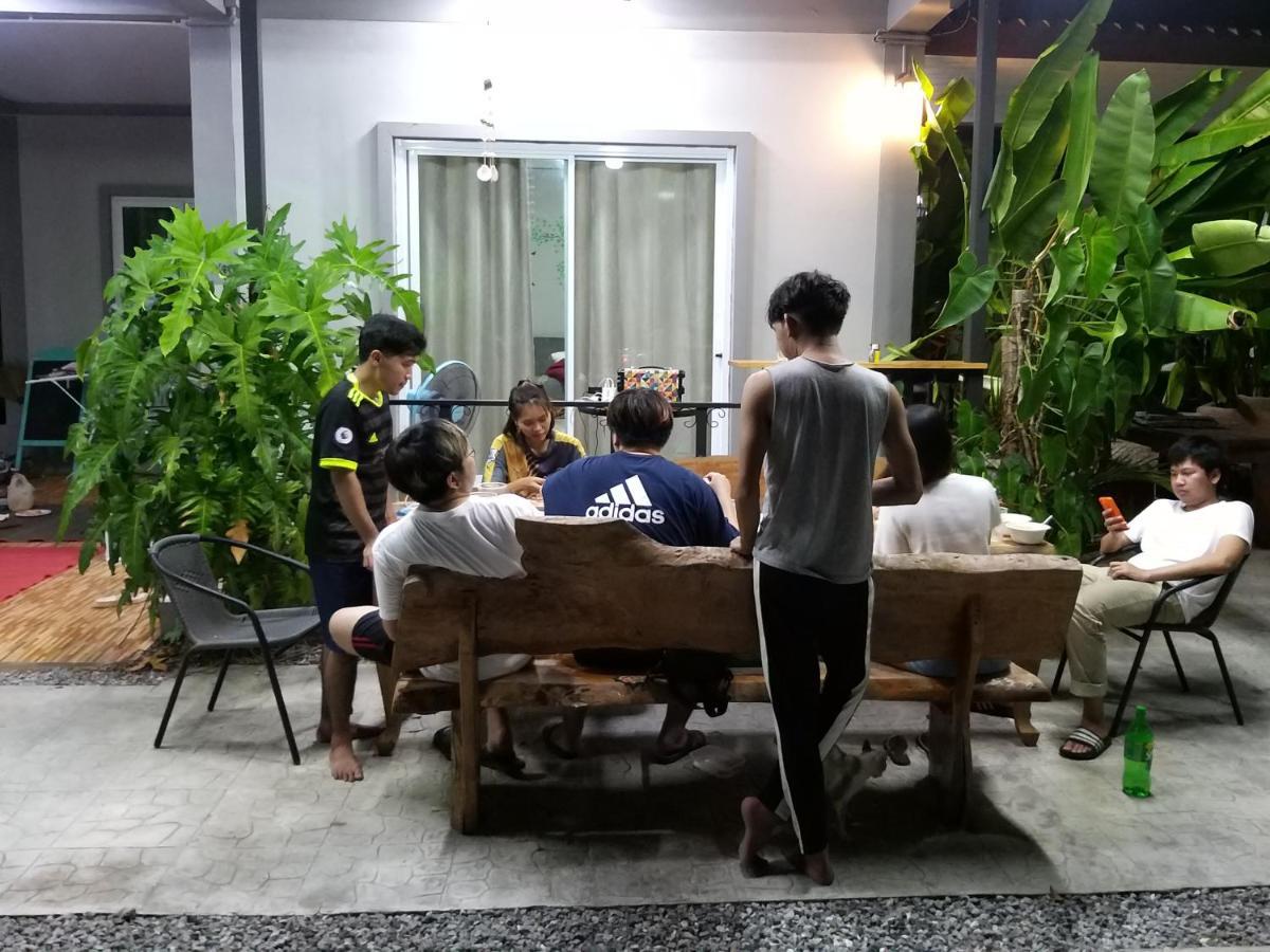 บ้านทะเลอิ่มเอม Bann Talay Im Eimm Holiday park *