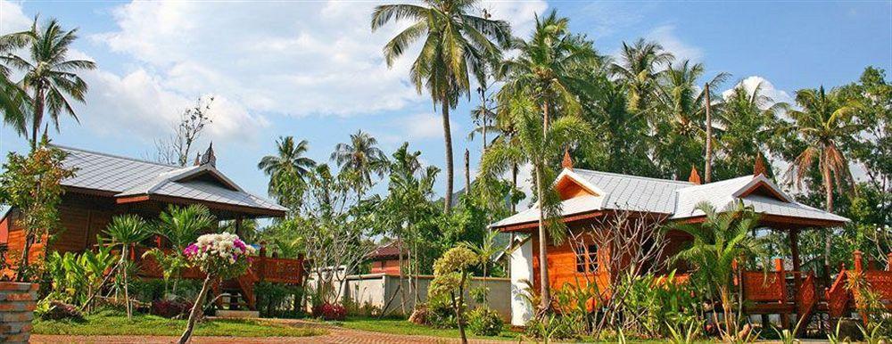 Apartment Thai Ban Klong Haeng