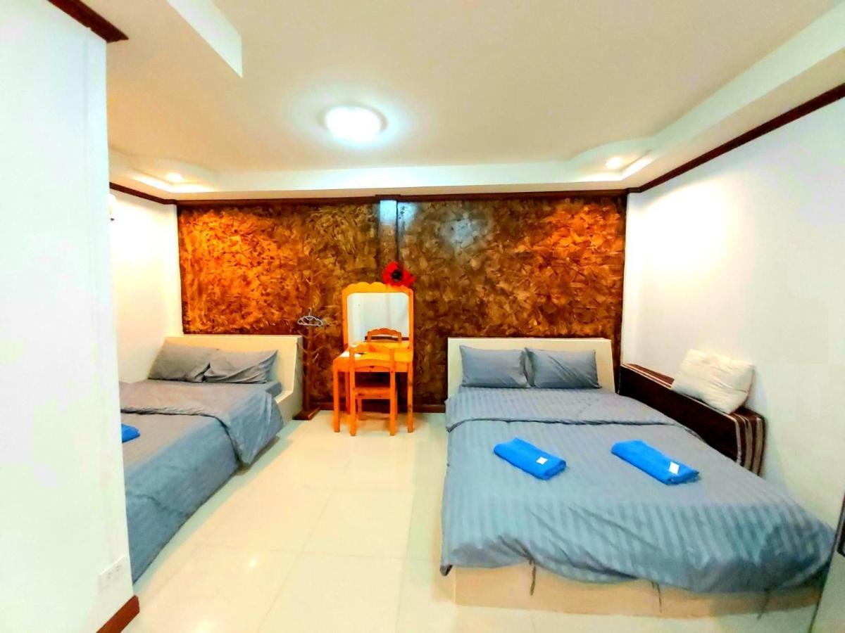 Wilailak @ Koh Srichang Holiday park Ko Si Chang
