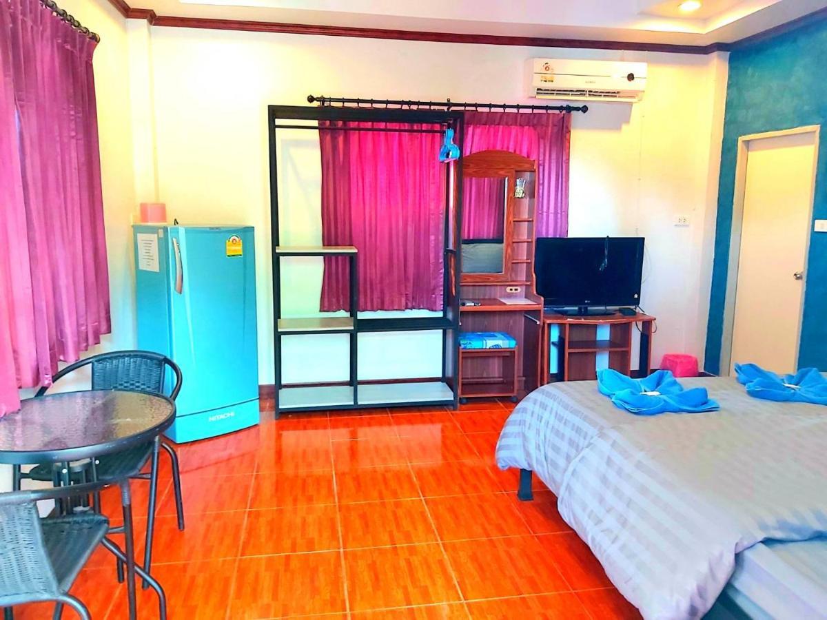 Holiday park Wilailak @ Koh Srichang *