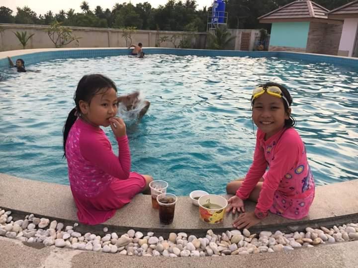 Thitinaddharesort ธิตินัดดา 2*
