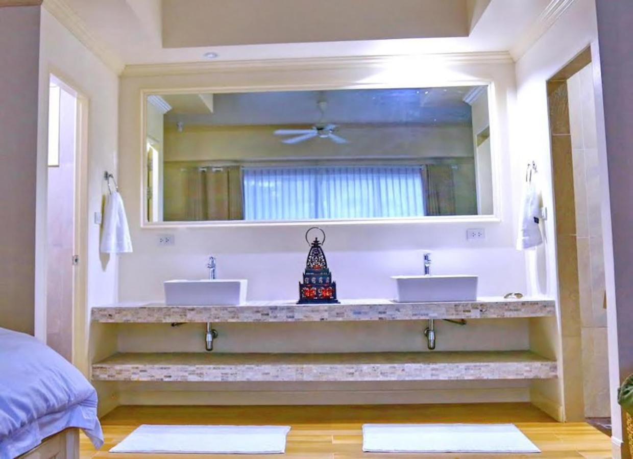 Villa 6 Bedroom With Private Pool And Garden *
