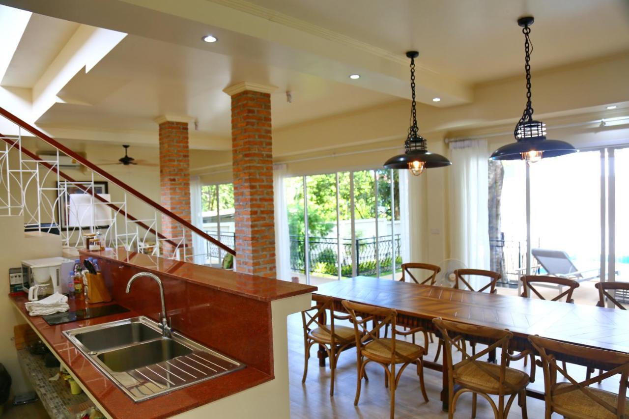 6 Bedroom With Private Pool And Garden *